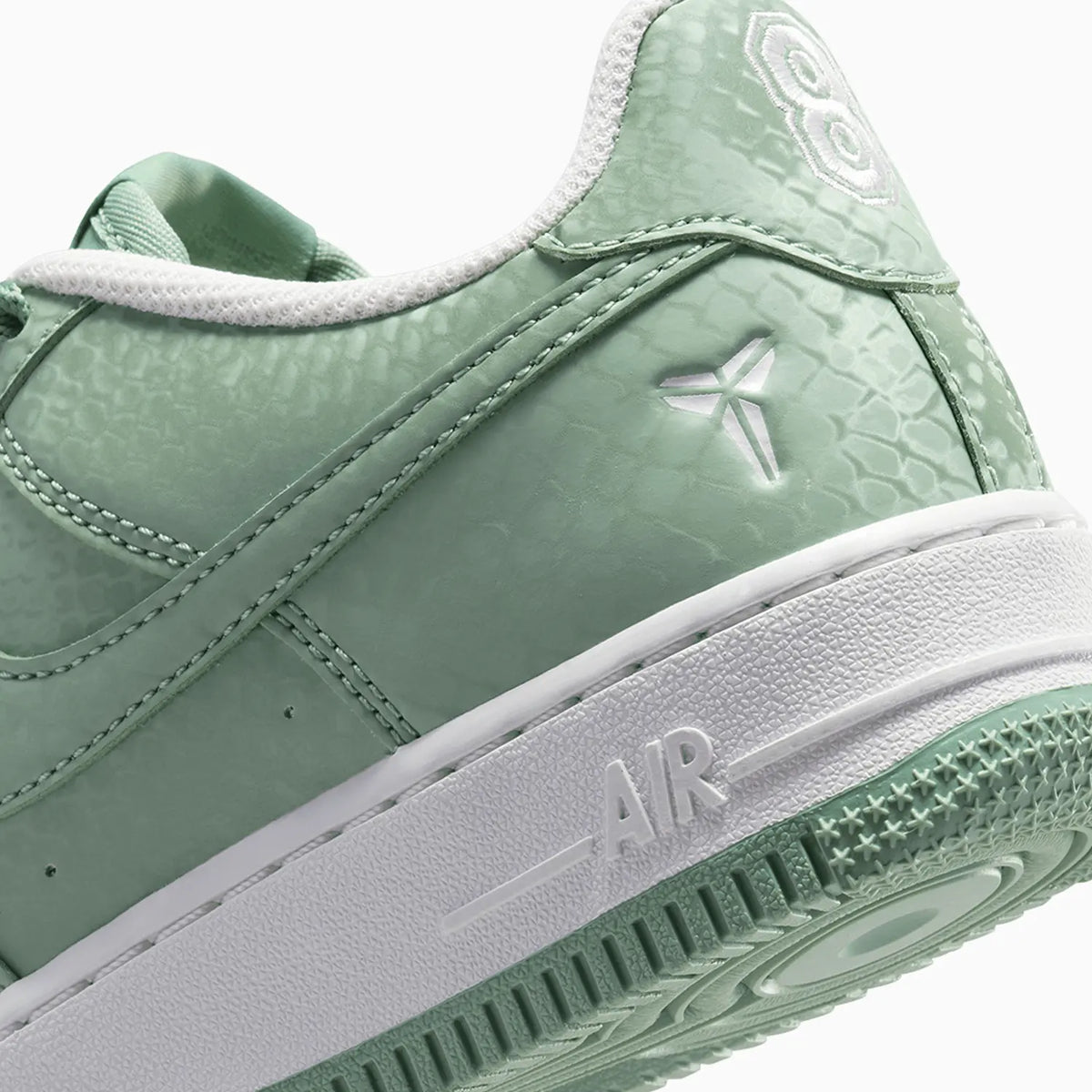 Kid's Air Force 1 Low Kobe Bryant "Forever Steam" Grade School
