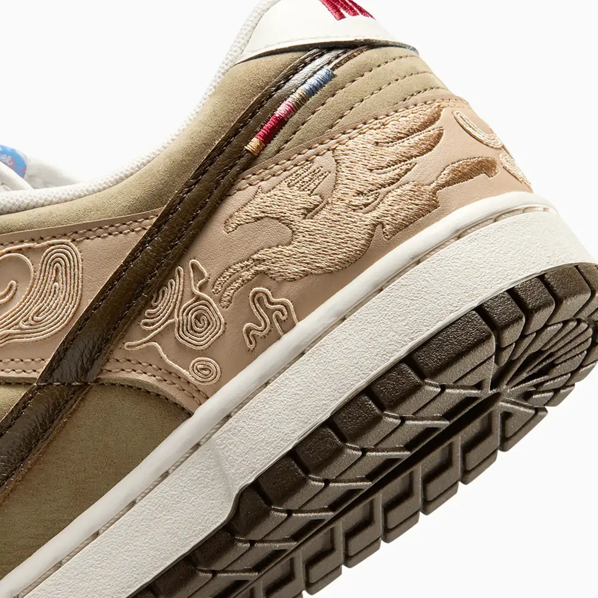 Men's Dunk Low LNY "Pegasus Pack Linen Phantom"