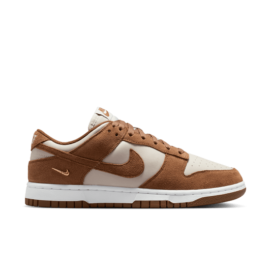 Women's Dunk Low Suede "Light British Tan Cream"