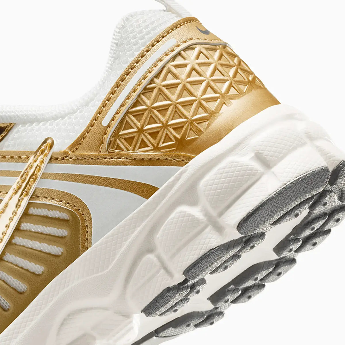 Kid's Vomero 5 Lace "Sail Metallic Gold" Pre School