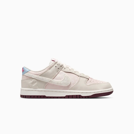 Women's Dunk Low "Valentine's Day"