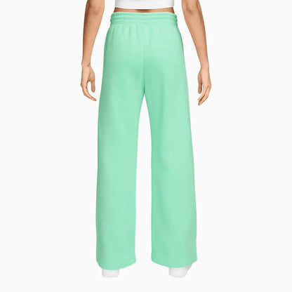 Women's Sportswear Phoenix Fleece Outfit
